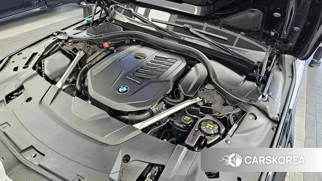 BMW 7 Series (G11) id 4316151 из Кореи 28