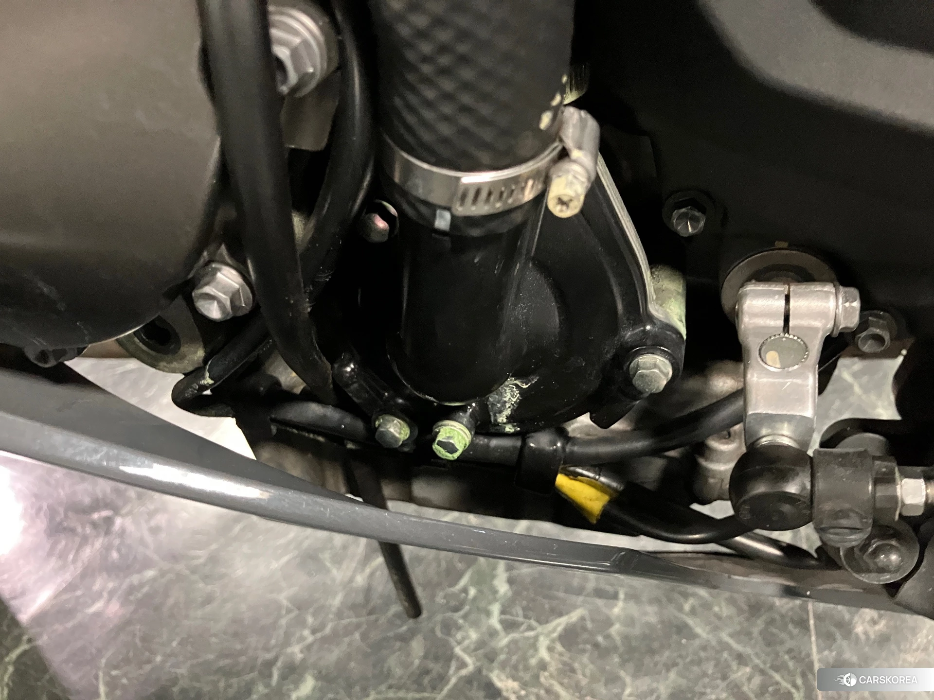Kawasaki NINJA ZX-6R id 3950339 из Японии 6