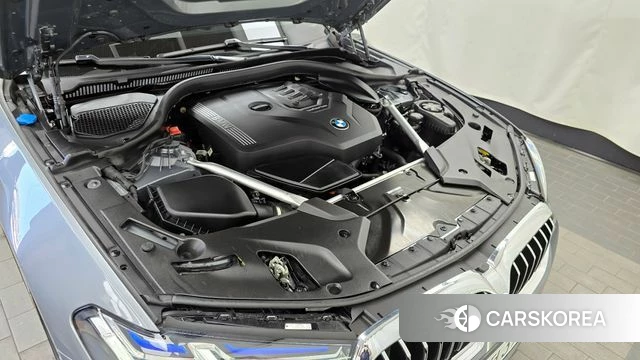 BMW 5 Series (G30) id 4360711 из Кореи 30