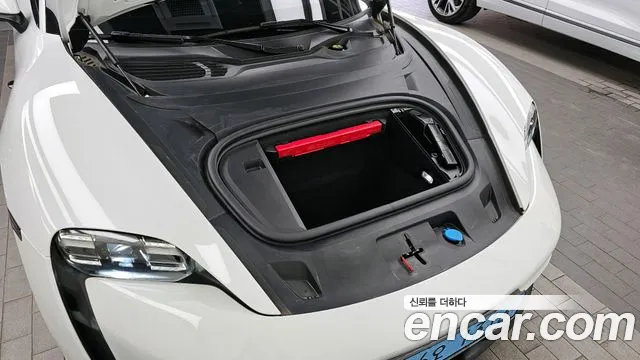 Porsche Taycan id 2838065 из Кореи 16