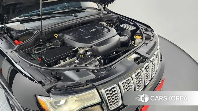 Jeep Grand Cherokee id 4203652 из Кореи 16