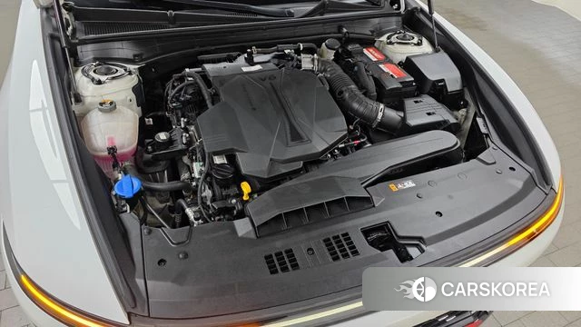 Hyundai Grandeur (GN7) id 3915127 из Кореи 16