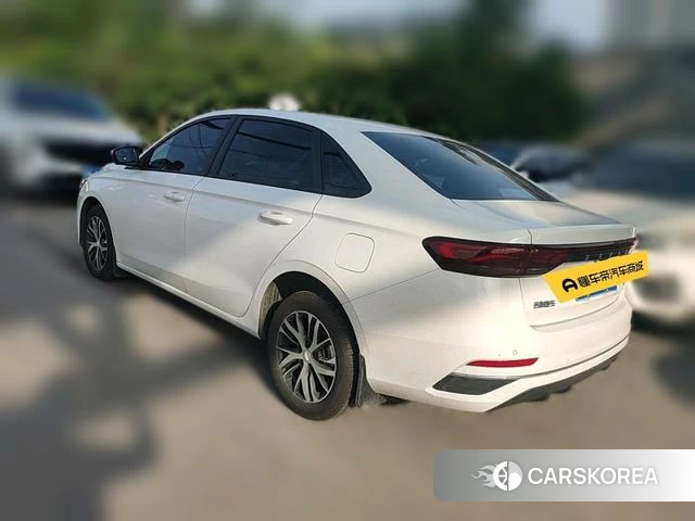 Geely Automobile Emgrand 2026 Белый из Китая, фото 6