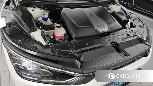 Kia EV6 id 3301106 из Кореи 16