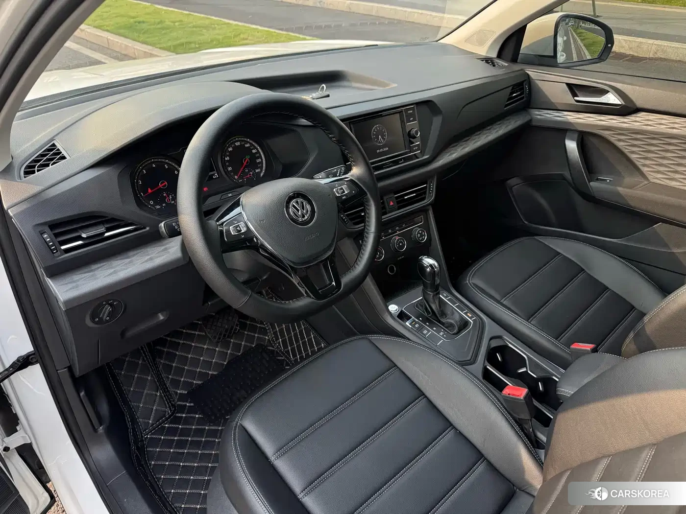 Volkswagen Tharu id 4576630 из Китая 14