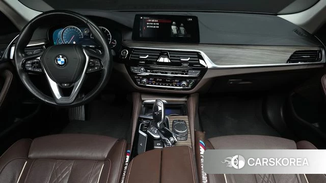 BMW 5 Series (G30) id 4310836 из Кореи 31