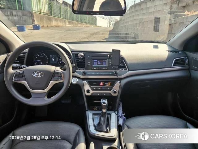 Hyundai Avante AD 2018 Серебристо-серый из Кореи, фото 6