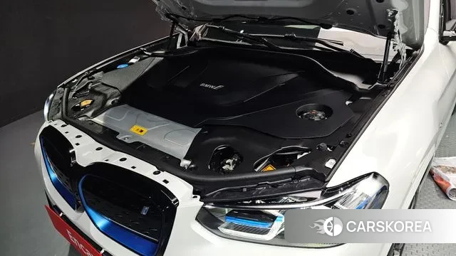 BMW iX3 id 3377911 из Кореи 16