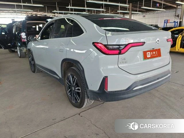 Weilai EC6 2022 Серебристо-серый из Китая, фото 6