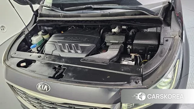 Kia The New Carnival id 3391736 из Кореи 16