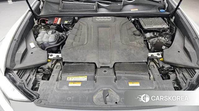 Audi Q8 (4M) id 3307008 из Кореи 16