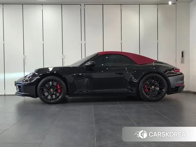 Porsche 911(992) id 3467102 из Кореи 8