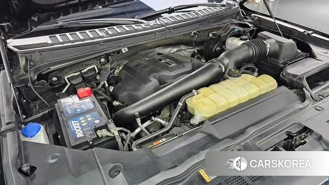 Lincoln Navigator 4th generation id 3044930 из Кореи 16