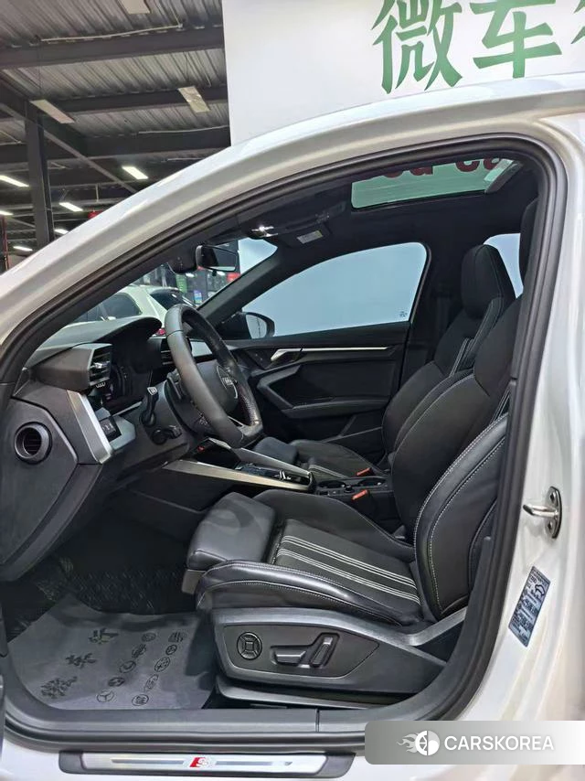 Audi A3 id 4238698 из Китая 15