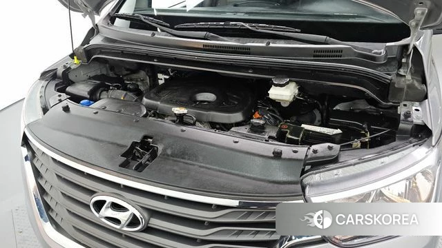 Hyundai The New Grand Starex id 4363113 из Кореи 16