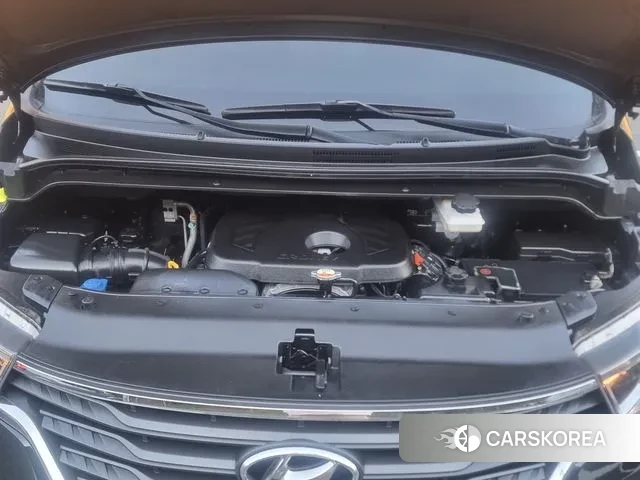 Hyundai The New Grand Starex id 3380383 из Кореи 16