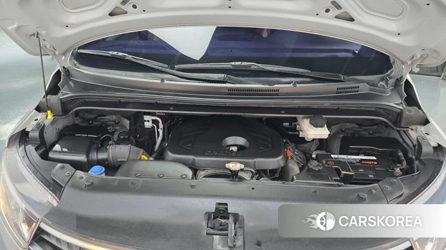 Hyundai The New Grand Starex id 4587533 из Кореи 30