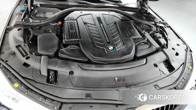 BMW 7 Series (G11) id 4318373 из Кореи 16
