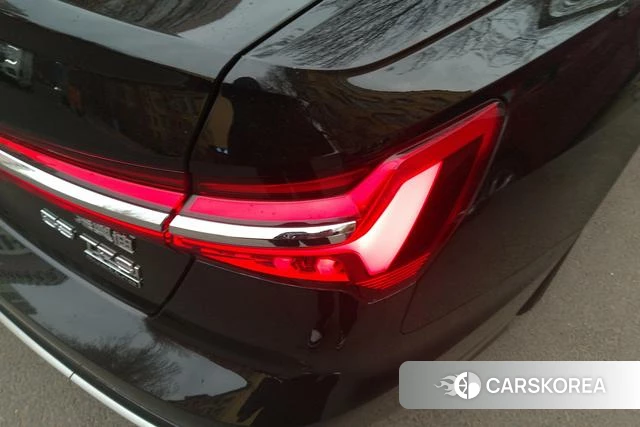 Audi A6L id 4258488 из Китая 13
