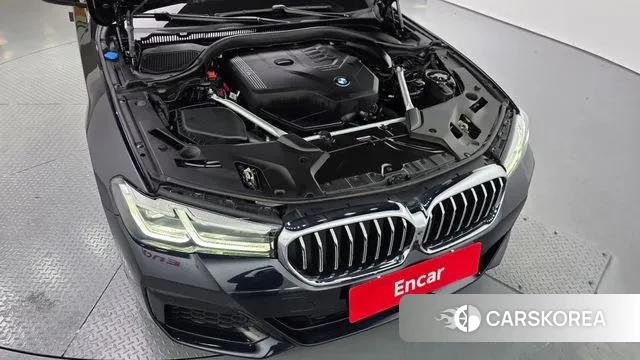 BMW 5 Series (G30) id 3426673 из Кореи 16