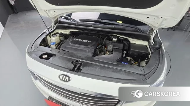 Kia All New Carnival id 3380815 из Кореи 16