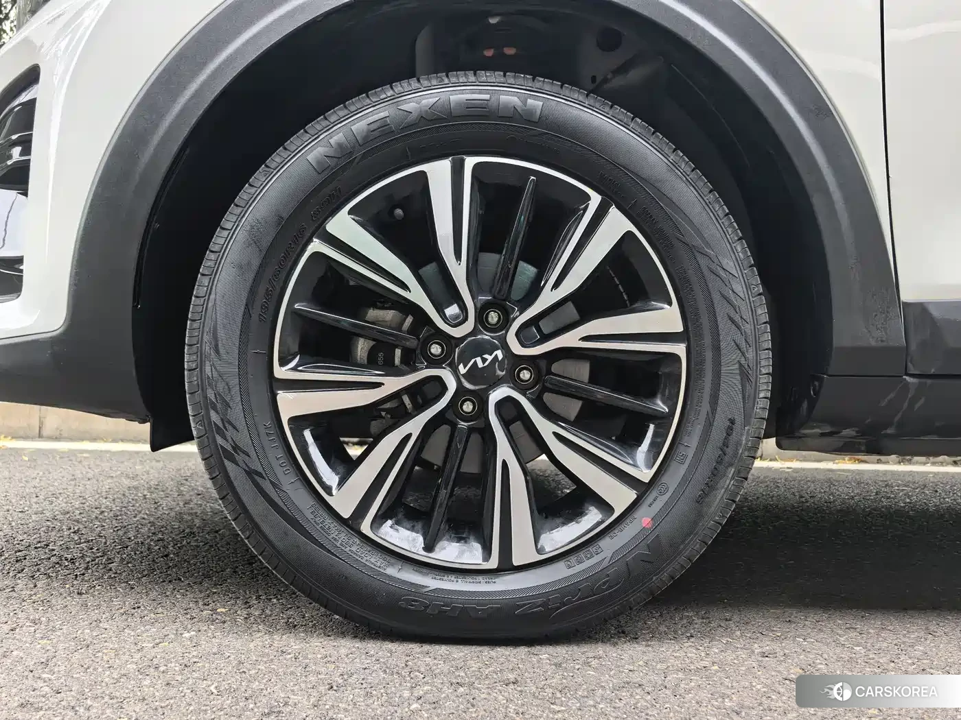 Kia KX1 id 4583766 из Китая 16