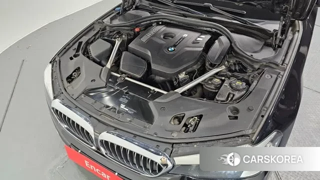 BMW 5 Series (G30) id 3536228 из Кореи 16