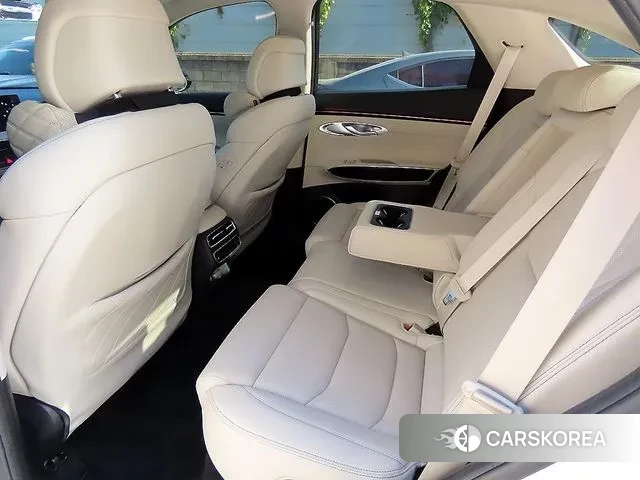 Genesis GV70 id 3359364 из Кореи 16