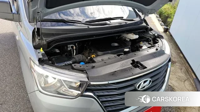 Hyundai The New Grand Starex id 3248409 из Кореи 16