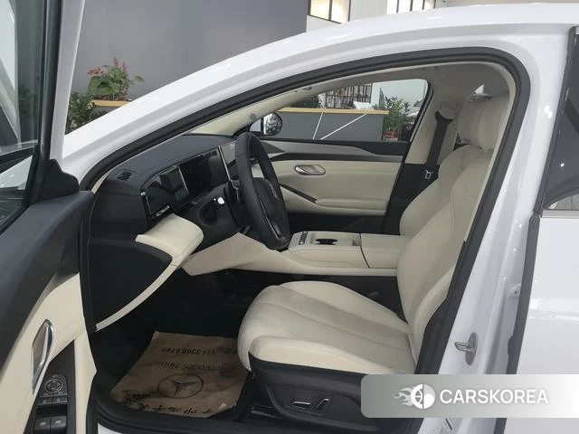 BYD Qin L EV id 4182700 из Китая 9