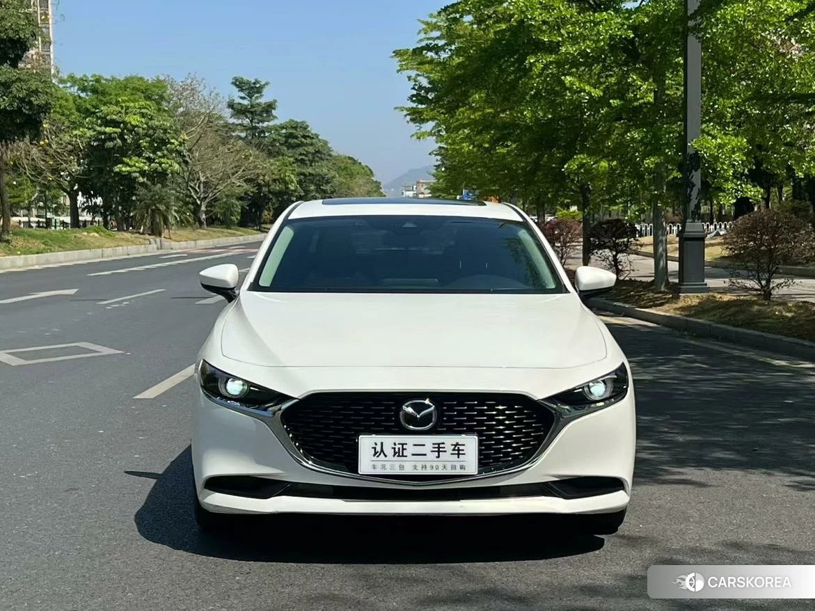 Mazda 3 Angkesaila 2023 Белый из Китая, фото 6