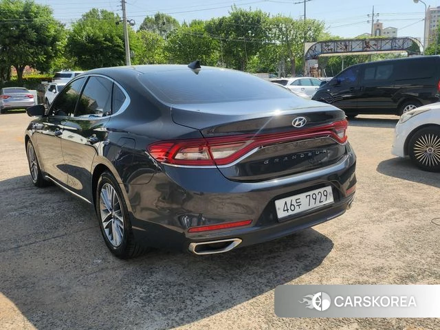 Hyundai Grandeur IG id 4255231 из Кореи 16