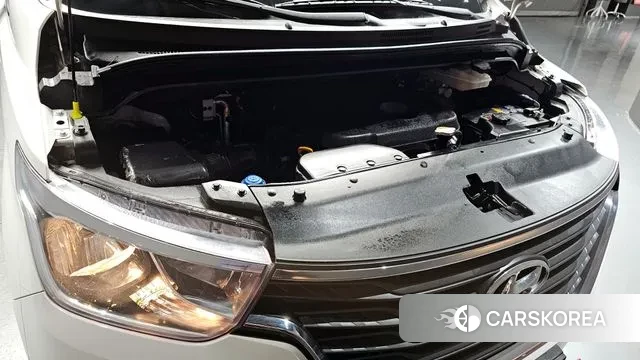 Hyundai The New Grand Starex id 3017819 из Кореи 16