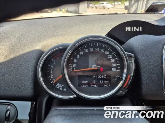 Mini Cooper D Countryman id 2917502 из Кореи 7