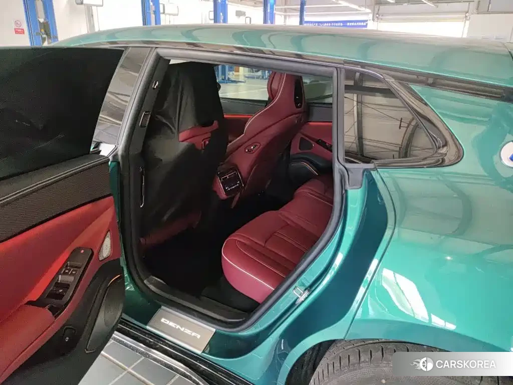 Denza Z9GT 2026 Зеленый из Китая, фото 6