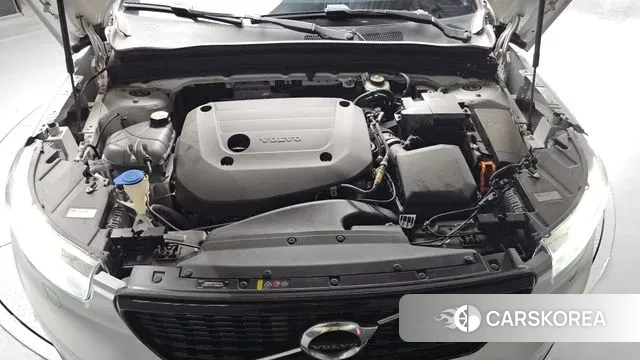 Volvo XC40 id 3509198 из Кореи 16