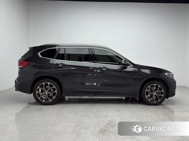 BMW X1 id 4263015 из Китая 16
