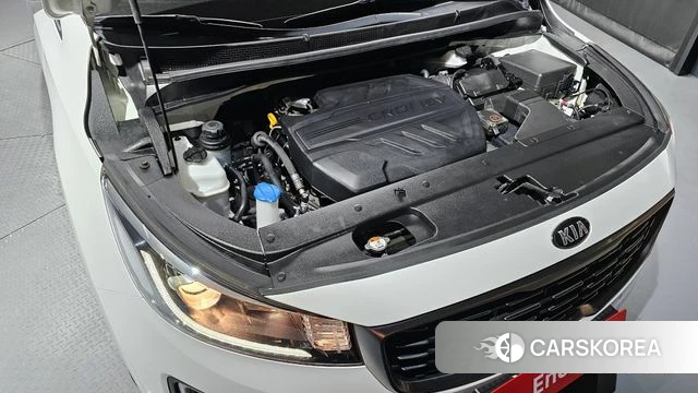 Kia The New Carnival id 3853702 из Кореи 16