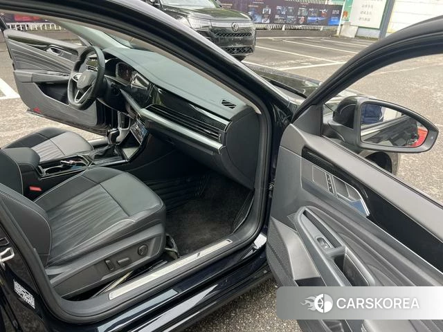 Volkswagen Passat id 4258458 из Китая 20