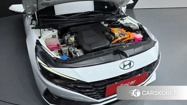 Hyundai Avante Hybrid (CN7) id 3478179 из Кореи 16