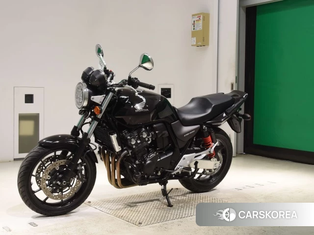 Проданный Honda CB400SF ABS 2019 из Японии, фото 3