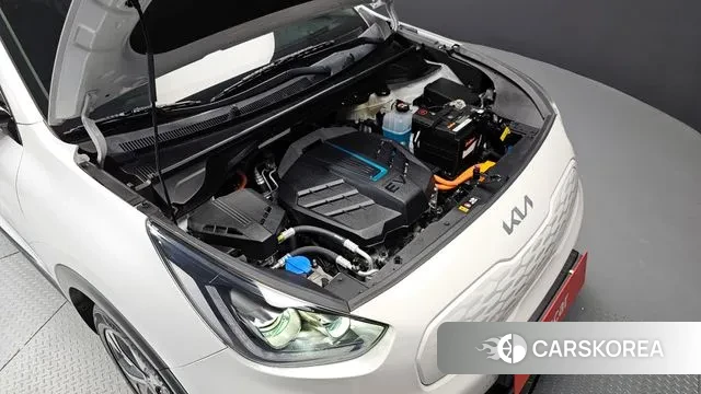 Kia Niro Plus id 3137651 из Кореи 16