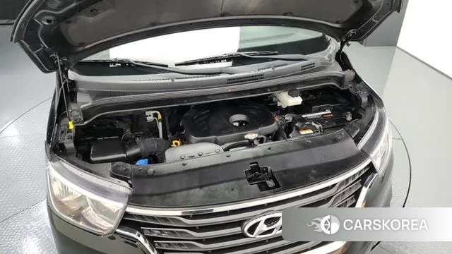 Hyundai The New Grand Starex id 3264317 из Кореи 16