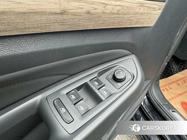 Volkswagen Passat id 4253812 из Китая 30