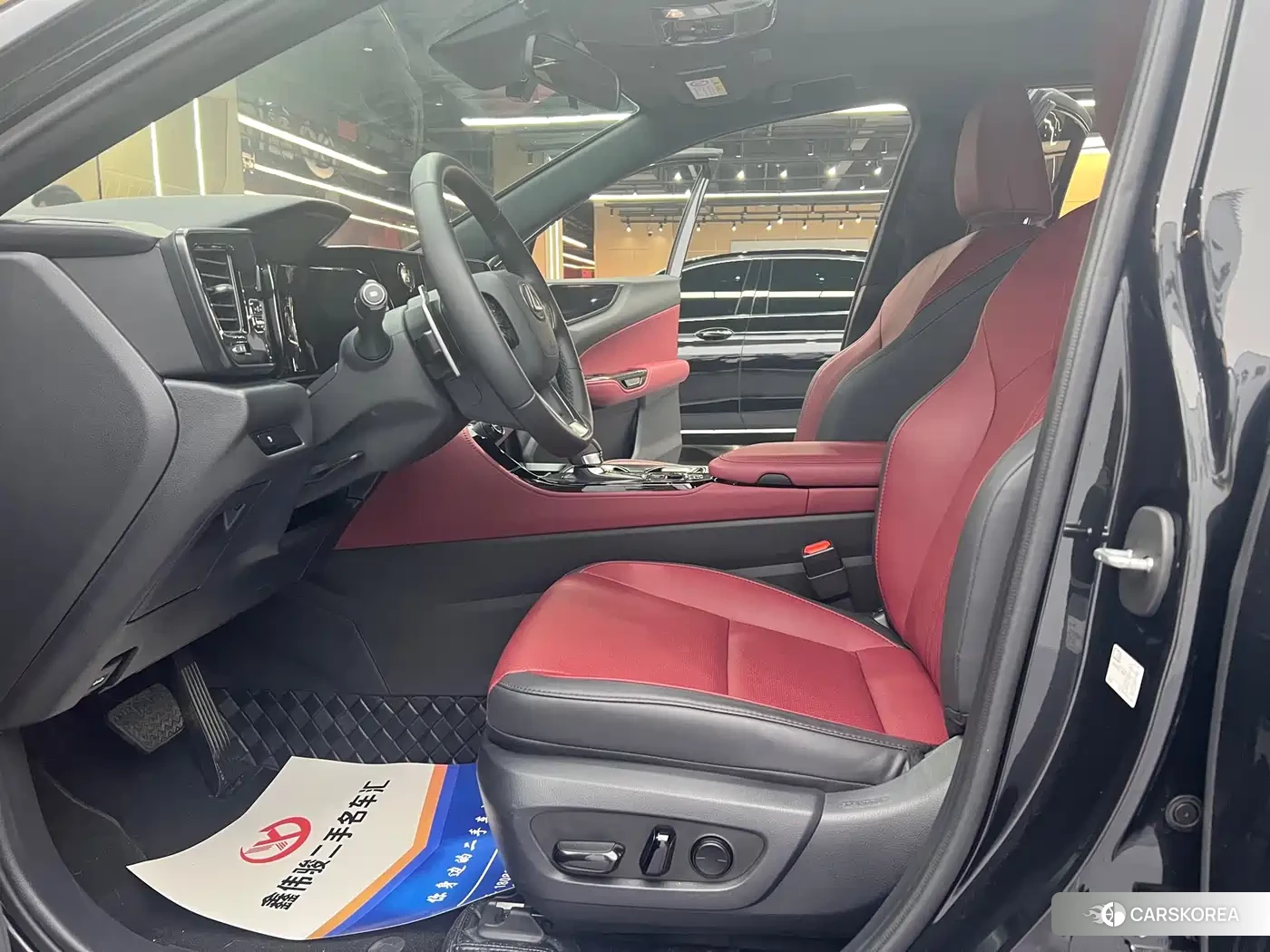 Lexus NX id 4546031 из Китая 15