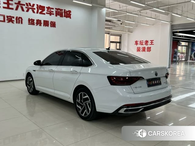 Volkswagen Sagitar id 4271574 из Китая 11