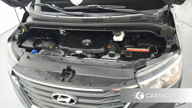 Hyundai The New Grand Starex id 4179463 из Кореи 16