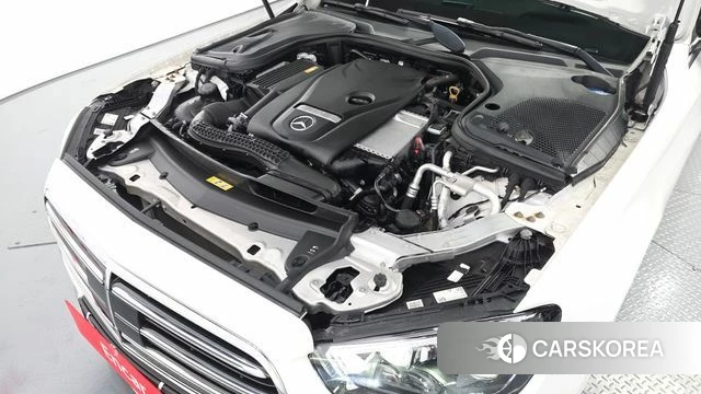 Mercedes-Benz E-Class W213 id 4741366 из Кореи 28