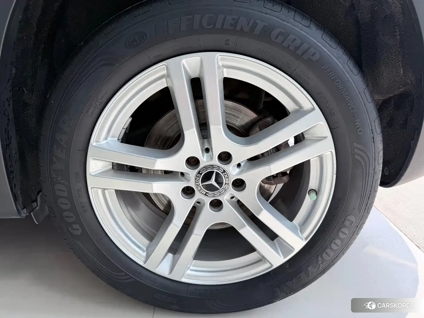 Mercedes-Benz GLB id 4622458 из Китая 11