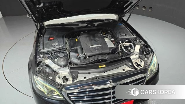 Mercedes-Benz E-Class W213 id 4856505 из Кореи 32